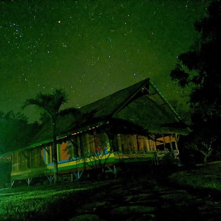 Bed and Breakfast 4 Pohon - Les 4 Arbres Pandang Экстерьер фото